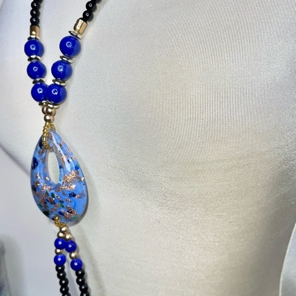 BOHEMIAN Beaded Pendant Necklace - Picture 6 of 8